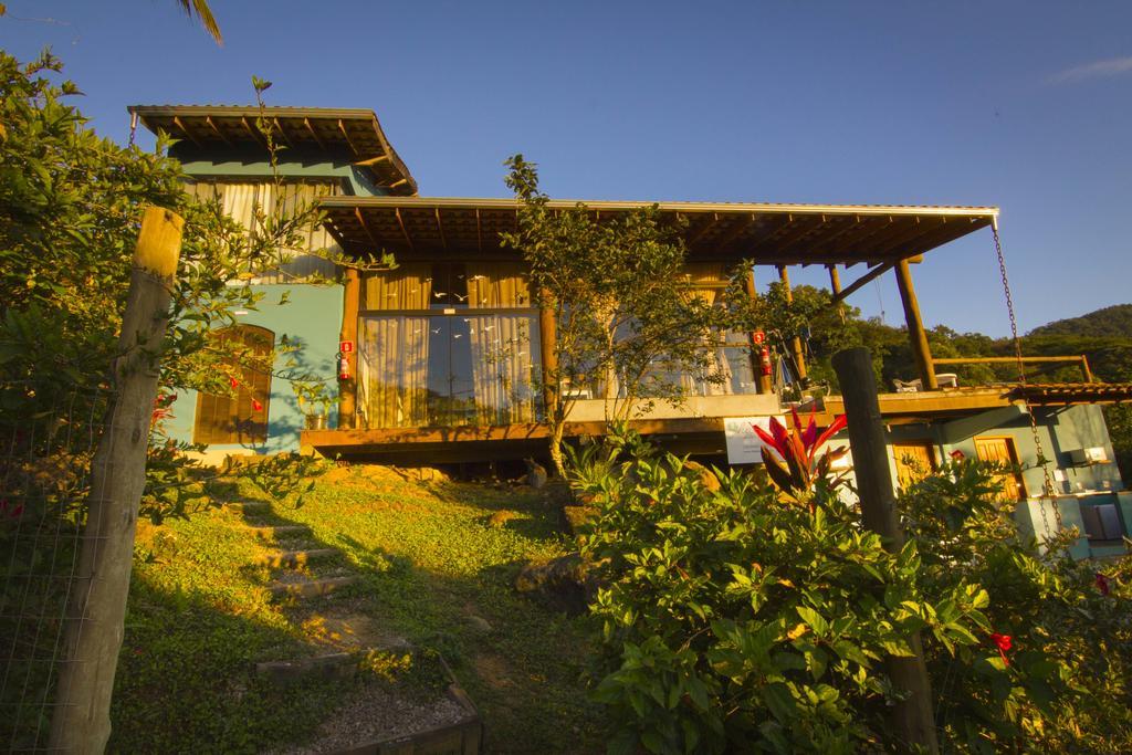 Haleiwa Chales E Suites - A Guest House Do Prumirim Убатуба Экстерьер фото